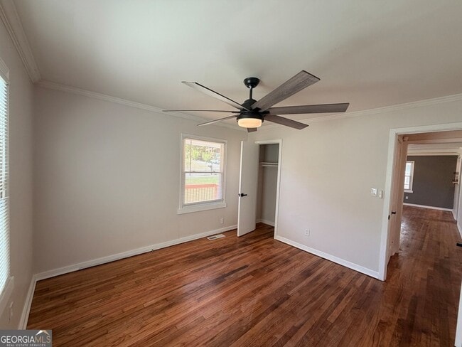 Building Photo - 1734 Cahoon St SW