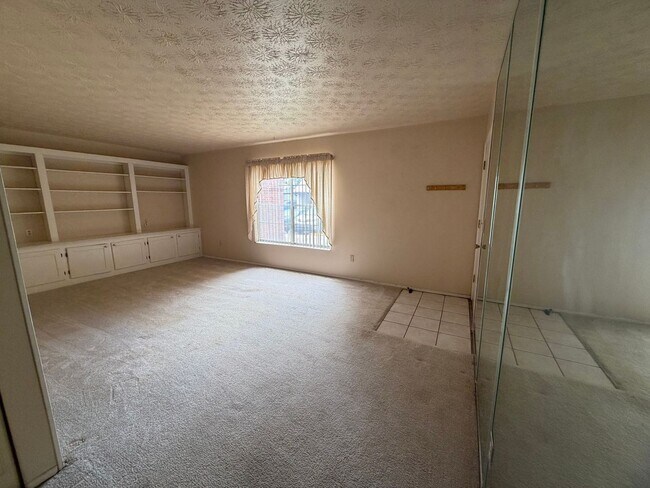 Building Photo - Affordable Lakefront Living in Camelot by the Lakes | First-Floor 1 Bed / 1 Bath | $1250
