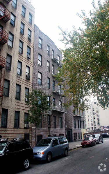 Primary Photo - 1701 Eastburn Ave