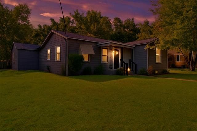 Building Photo - 660 16th NE