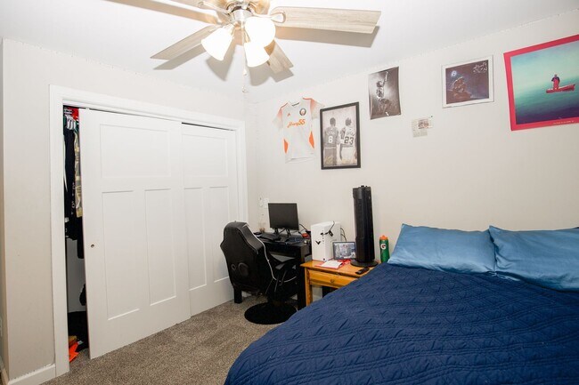 Building Photo - The perfect home! * *Coming up soon!!!!!**