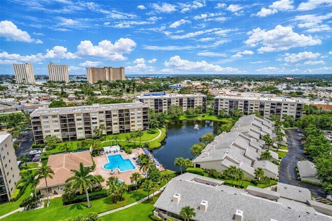 Building Photo - 1316 Pasadena Ave S