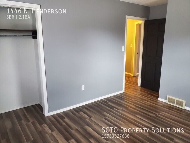 Building Photo - 5 BD / 2.5 BA House