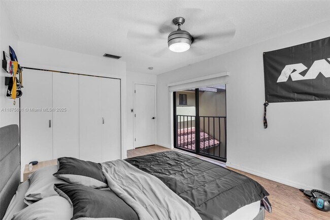 Building Photo - 9931 Costa Del Sol Blvd