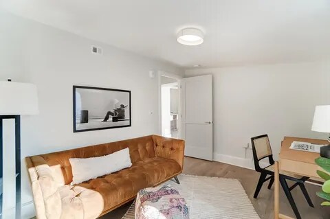 Building Photo - 33 E Court St