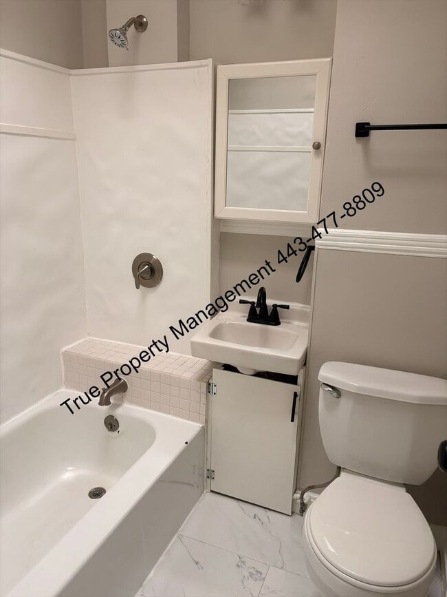 Building Photo - Spacious 3BR Home with Washer & Dryer, Backyard & Basement – $1,500/Month