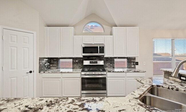 Building Photo - 21247 Rio Sabinal