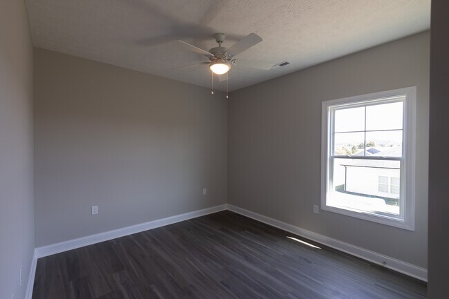 Building Photo - 3054 Gunsmoke Trail Way