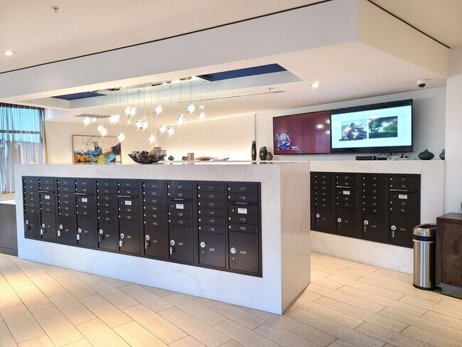 Building Photo - Mira Flats unit #324 Contemporary Open 1Bd...