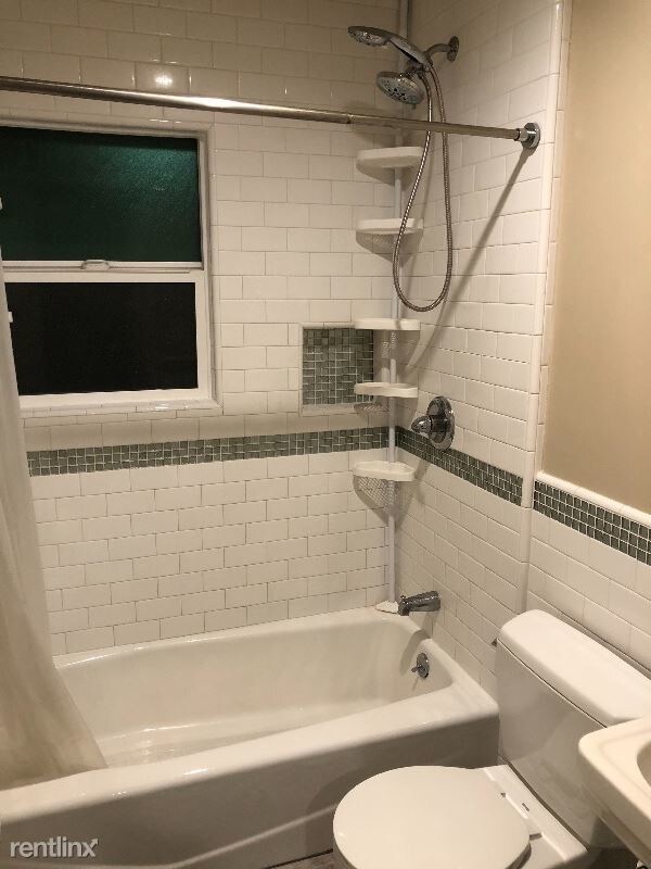 Building Photo - 1823 Michigan Ave