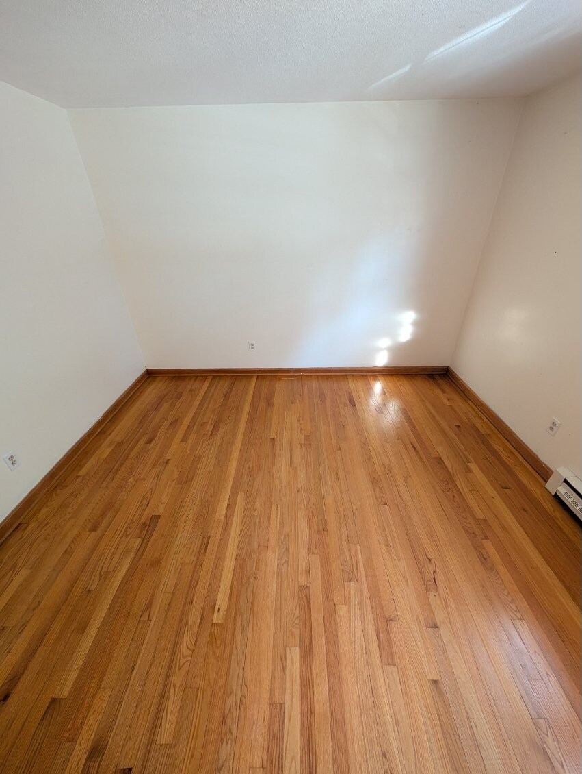 Building Photo - 83 Shawn Dr