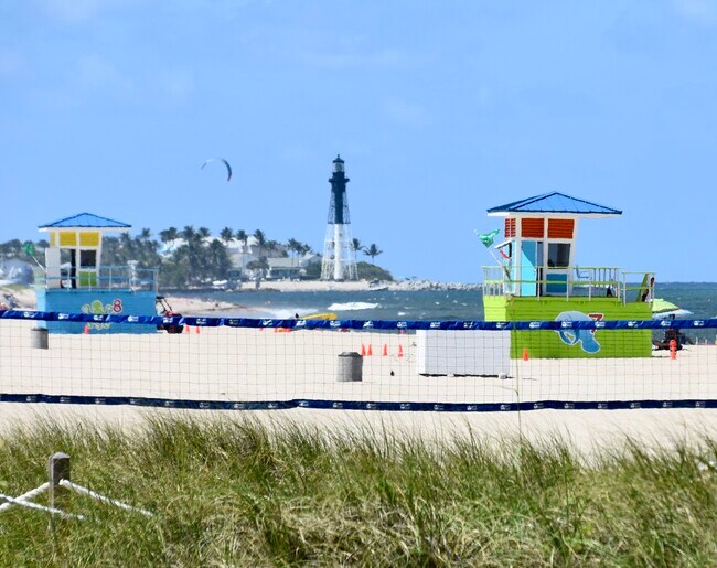 Walk to nearby beach - 112 S Federal Hwy