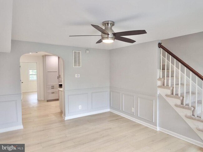 Building Photo - 1010 Bashford Ln