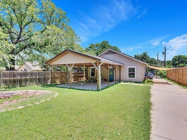 Building Photo - 7308 Meador Ave