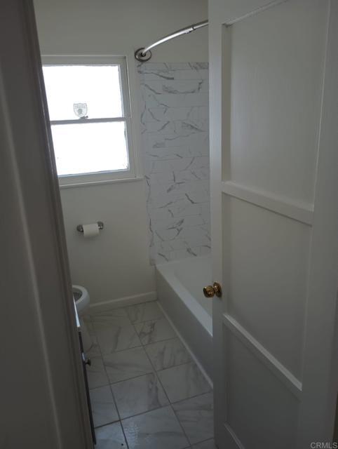 Building Photo - 5134 Solola Ave