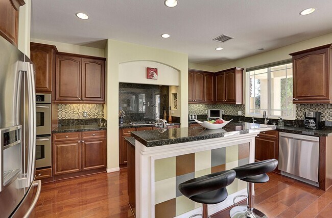 Building Photo - 31453 Calle Amigos