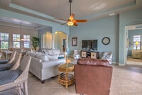 Building Photo - 12525 Astor Pl