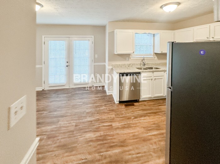 Building Photo - 2757 Sanibel Ln SE