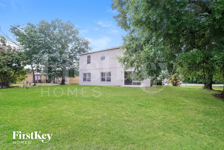 Building Photo - 912 Cumbran Ln