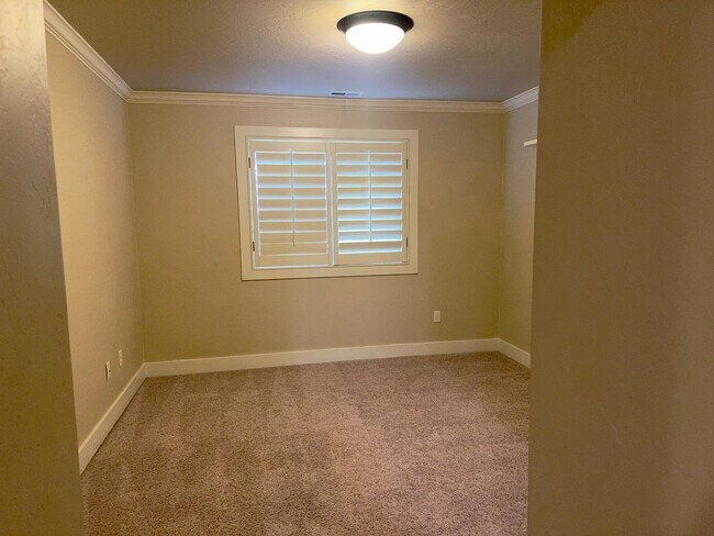 Building Photo - 1724 Ellerbeck Ln