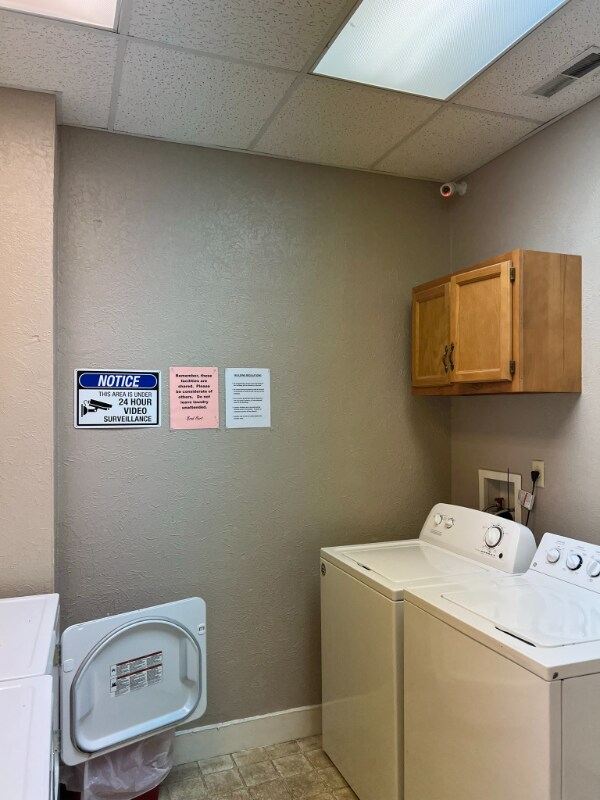 Building Photo - 126 N Green St