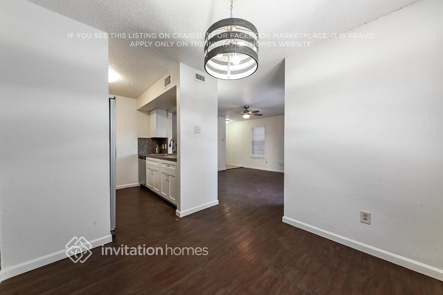 Building Photo - 1615 Horizon St