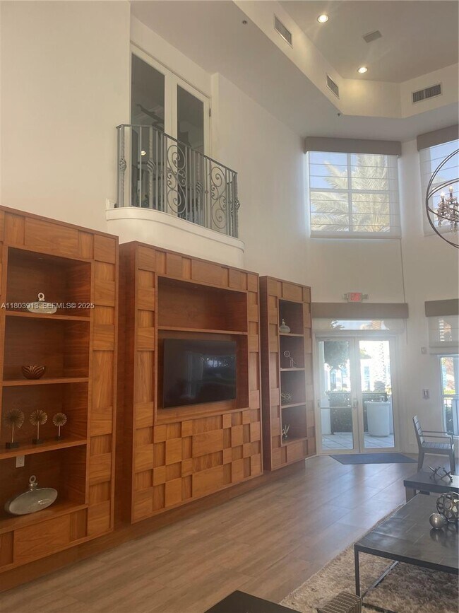 Building Photo - 3155 NE 184th St