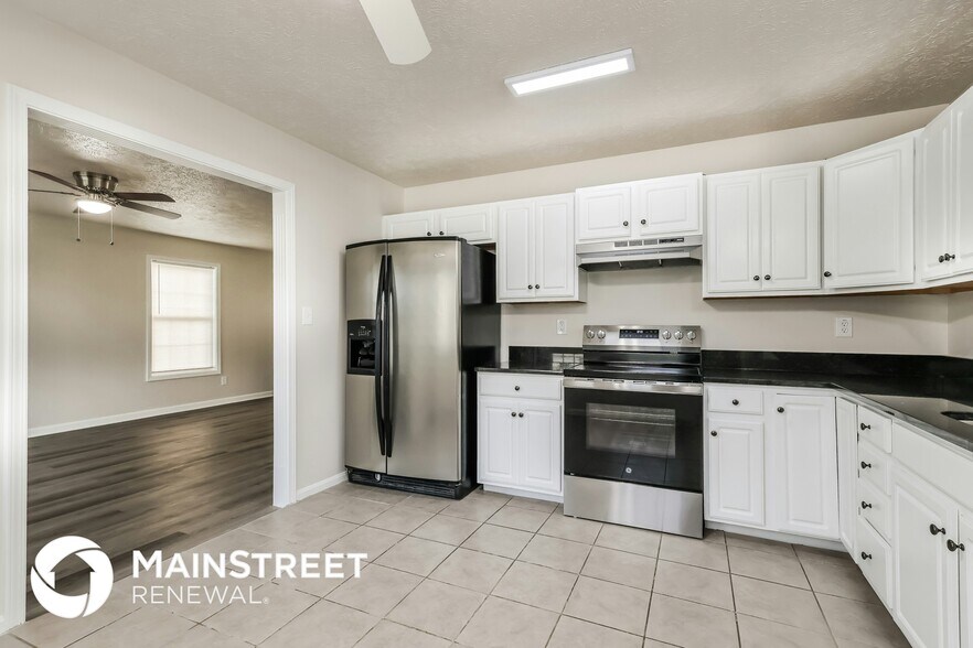 Building Photo - 308 Tex Ave