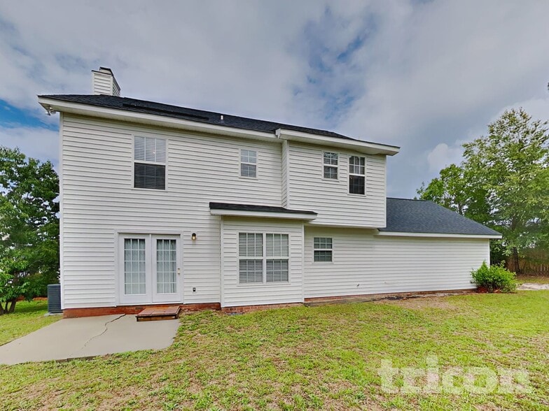 Building Photo - 163 Brooksong Dr