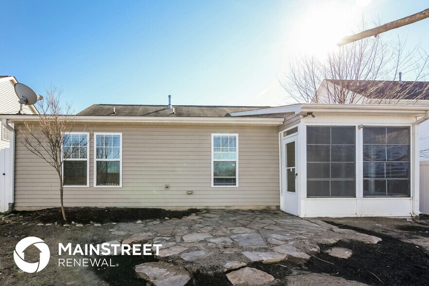 Building Photo - 5783 Misty Hill Cir