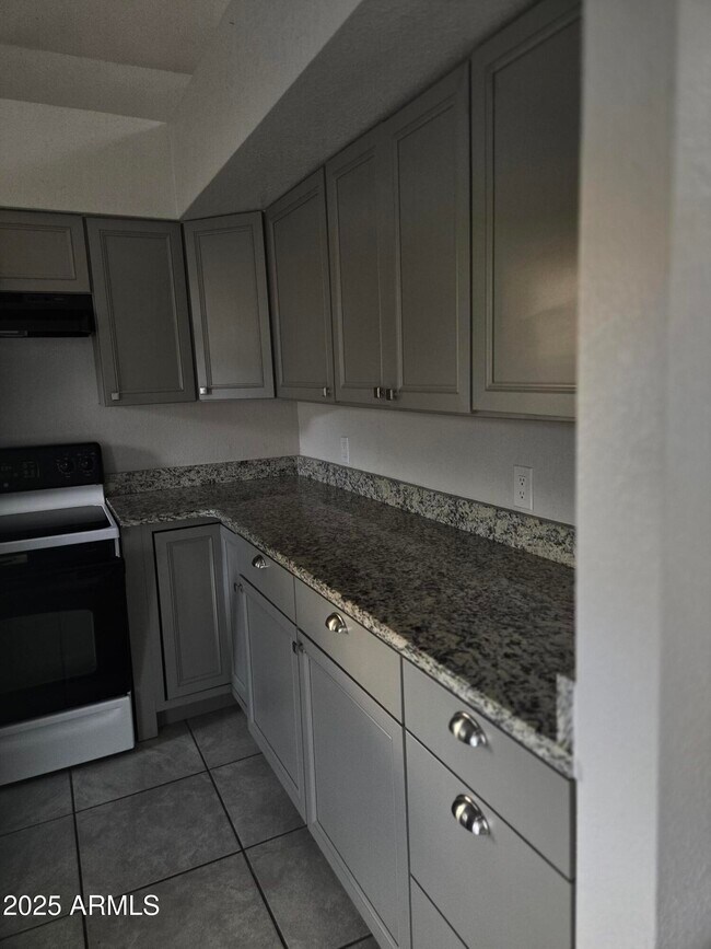 Building Photo - 3282 Ridge Crest St