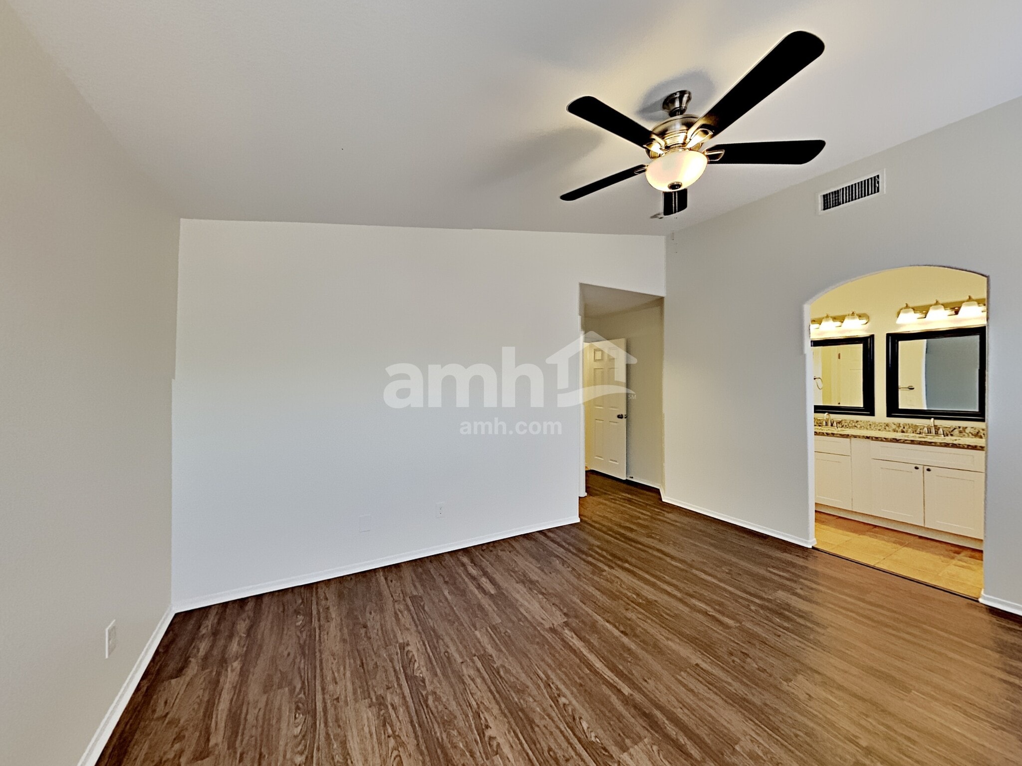 Building Photo - 2165 W Burlwood Way
