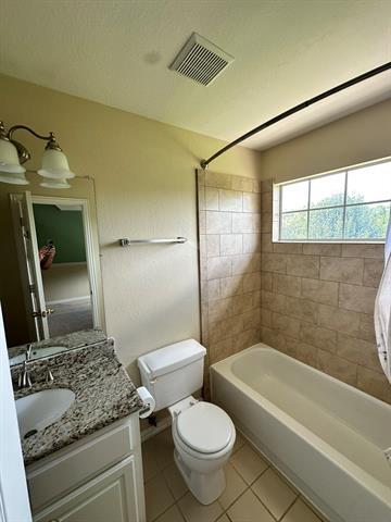 Building Photo - 3580 Twelve Oaks Ln