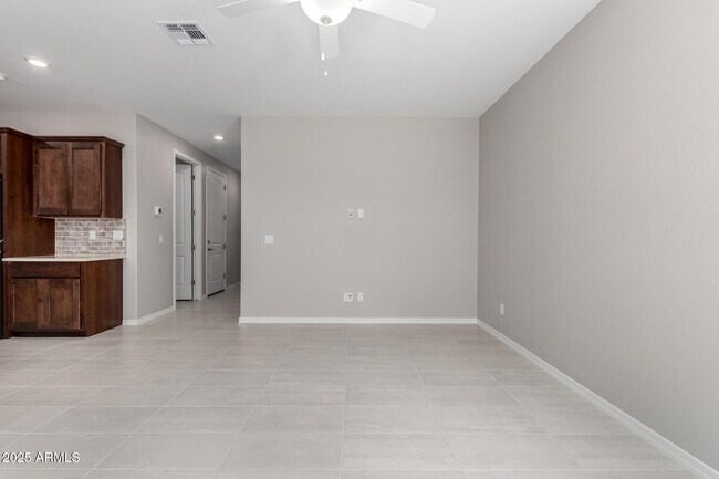 Building Photo - 24080 N 162nd Ln