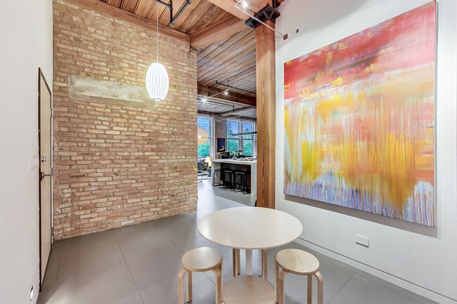 Building Photo - 1327 W Washington Blvd