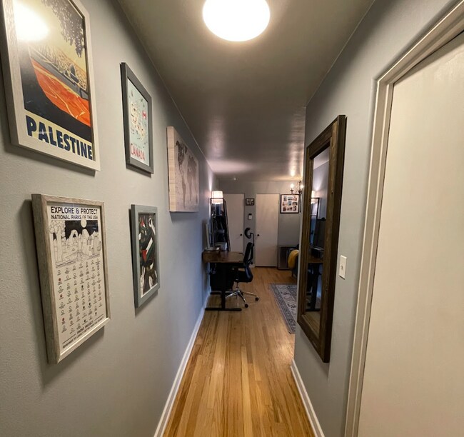 Building Photo - 1800 Taylor Ave N