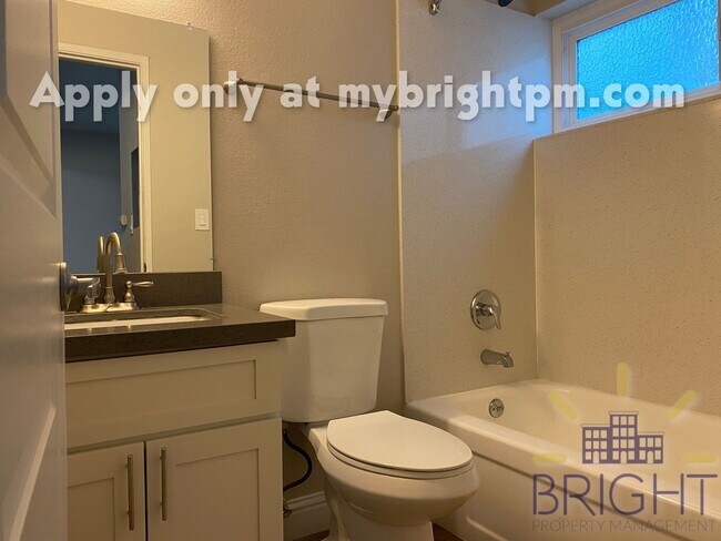 Building Photo - Fully remodeled studio apartment in gated ...