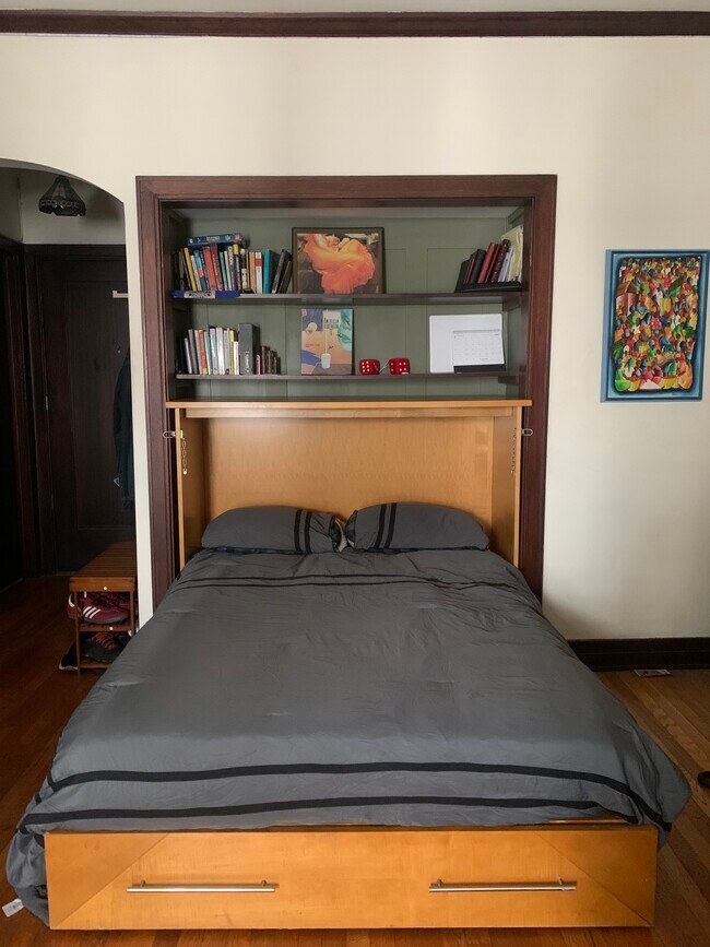 Building Photo - 2121 James M Wood Blvd