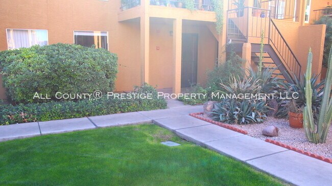 Building Photo - 1831 W Mulberry Dr