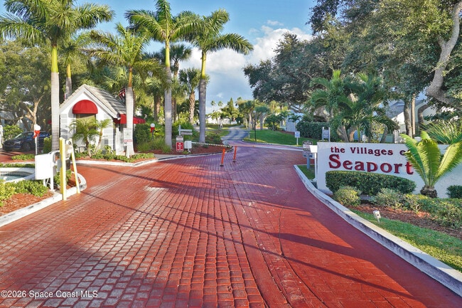 Building Photo - 306 Beach Park Ln