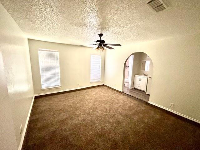 Building Photo - 2304 Vineyard Dr