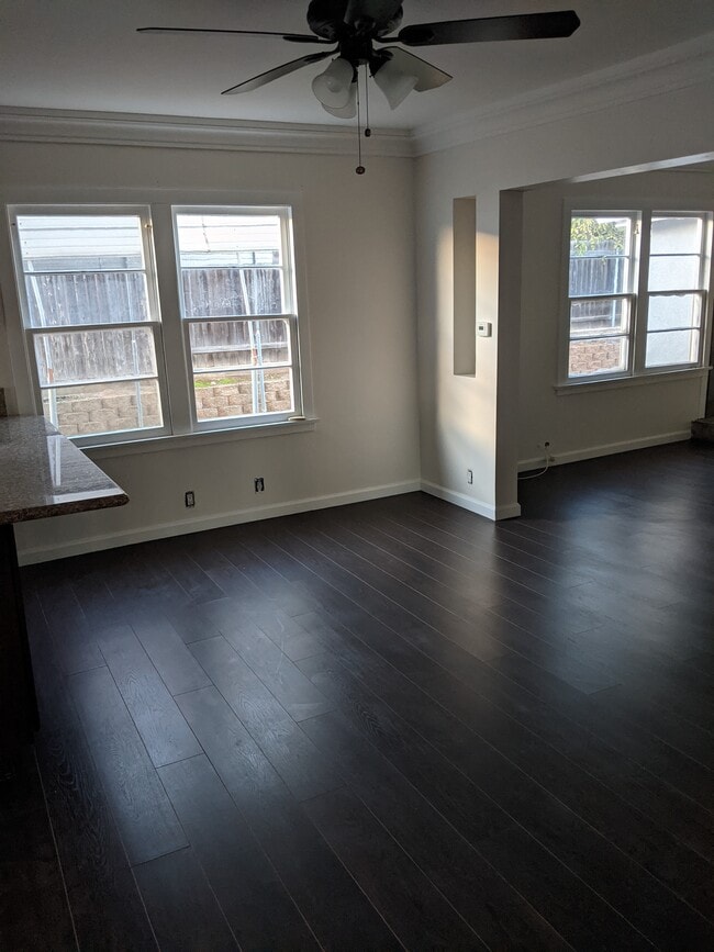 Building Photo - 931 Rock Springs Rd