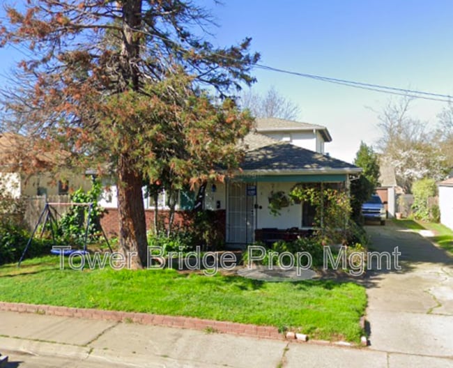 Primary Photo - 2355 Erickson St