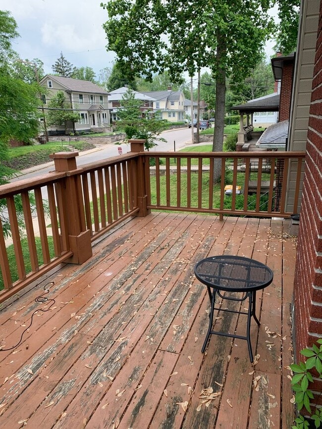 Building Photo - Beautiful, Historical 3 Bedroom House - Available August 2026!