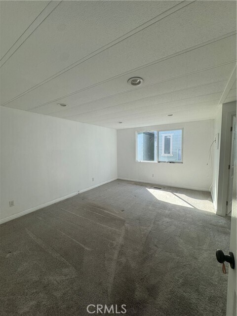 Building Photo - 21851 Newland St