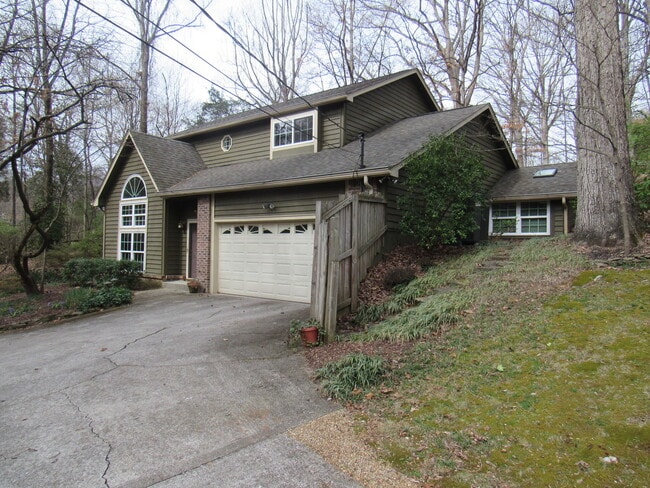 Building Photo - 9325 George Williams Rd