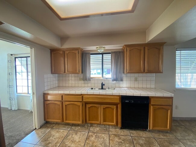 Building Photo - Get ready for Summer in this 3 BD 2 BA SW home with a Pool on a corner lot