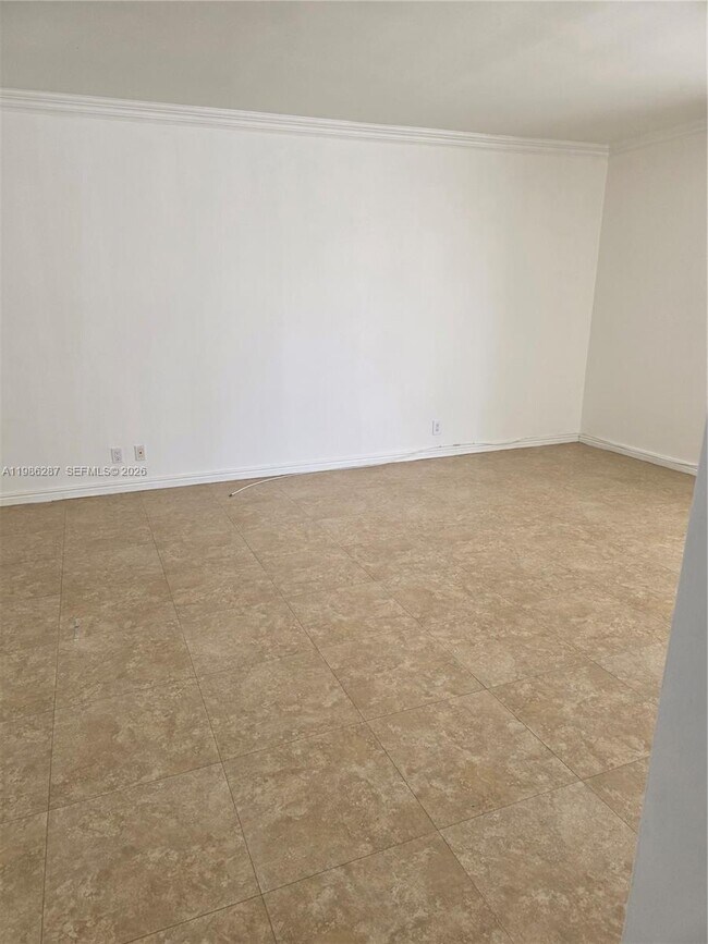 Building Photo - 19355 Turnberry Way