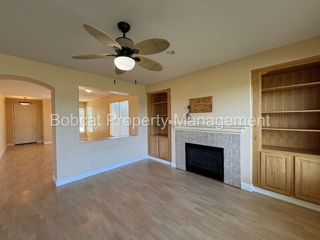 Building Photo - 1231 Flintwood Dr