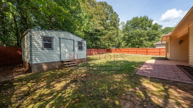 Building Photo - 30 Sugar Mill Ct